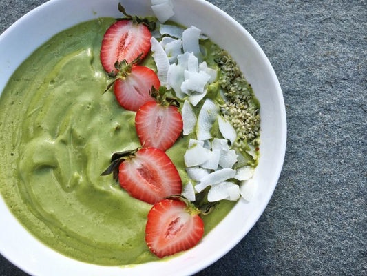 Matcha Smoothie Bowl Maria Marlowe 768&#215;576 FI