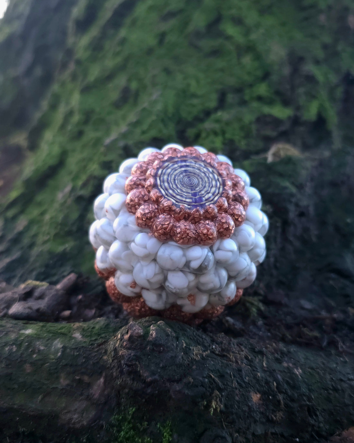 White Howlite Mini Shungite UFO Orgonite